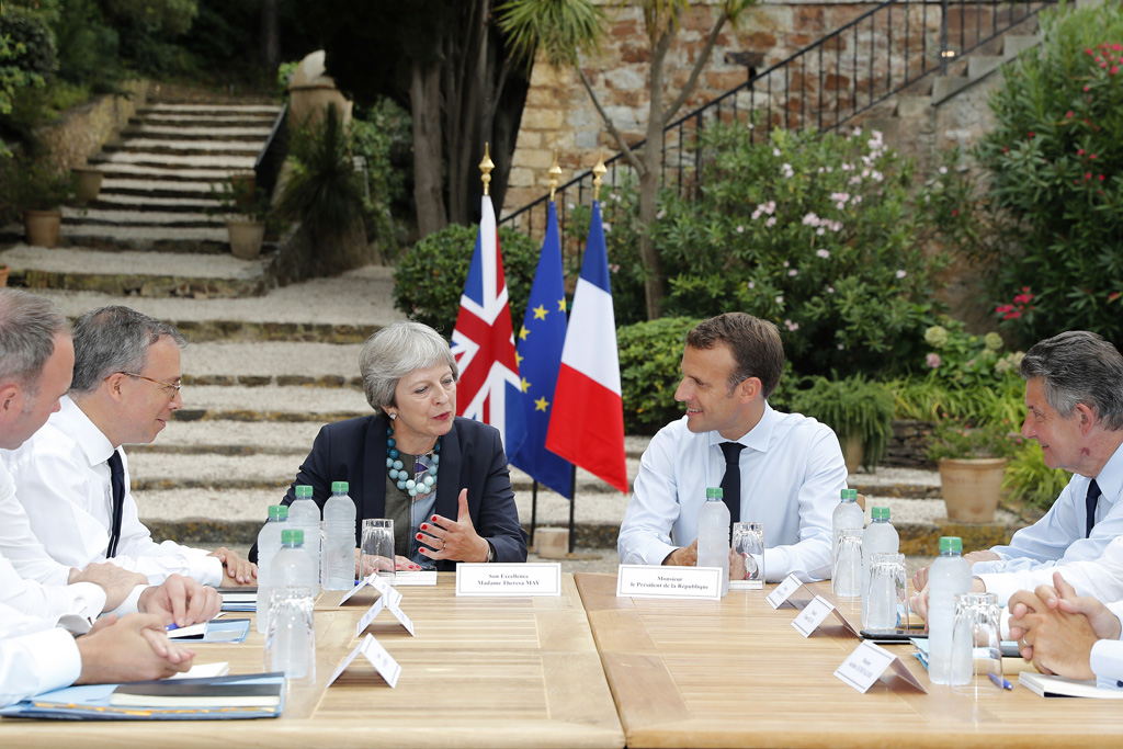 Theresa May und Emmanuel Macron in Südfrankreich