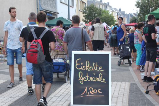 Trödelmarkt in St. Vith 2018 (Bild: Michaela Brück/BRF)