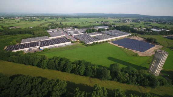 Photovoltaikanlage bei NMC