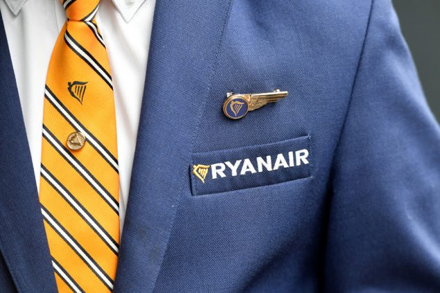Ryanair-Mitarbeiter (Archivbild: Emmanuel Dunand/AFP)