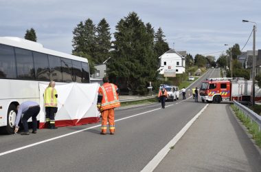 Tödlicher Unfall am Kreisverkehr Weywertz