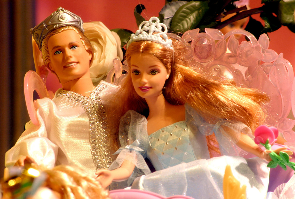Barbie: Prinzessin mit Traumprinz - oder doch nicht?