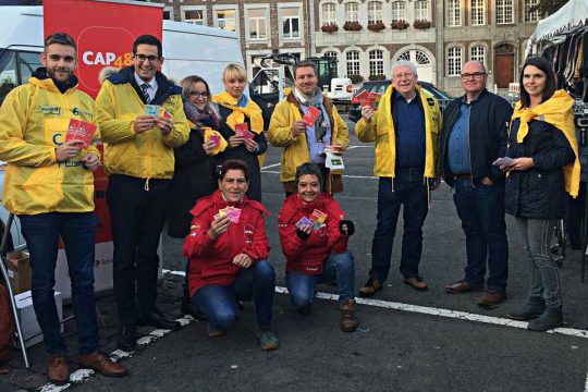 Start der Aktion Cap 48 auf dem Eupener Wochenmarkt