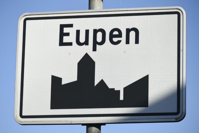 Ortsschild von Eupen (Bild: John Thys/Belga)