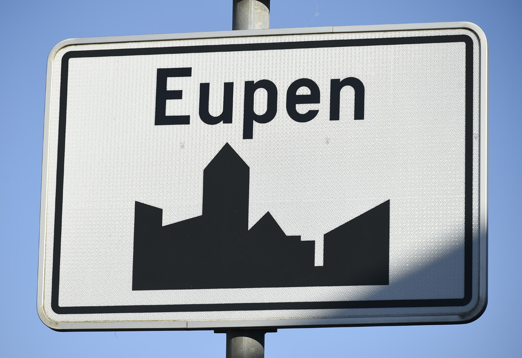 Ortsschild von Eupen (Bild: John Thys/Belga)
