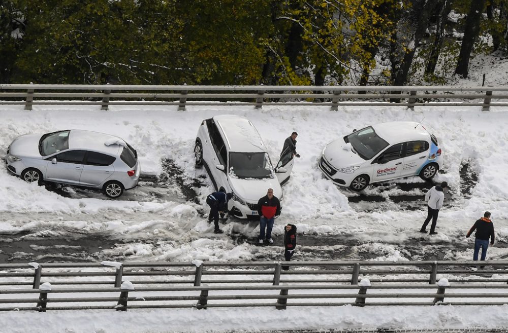 Schneechaos im Département Loire