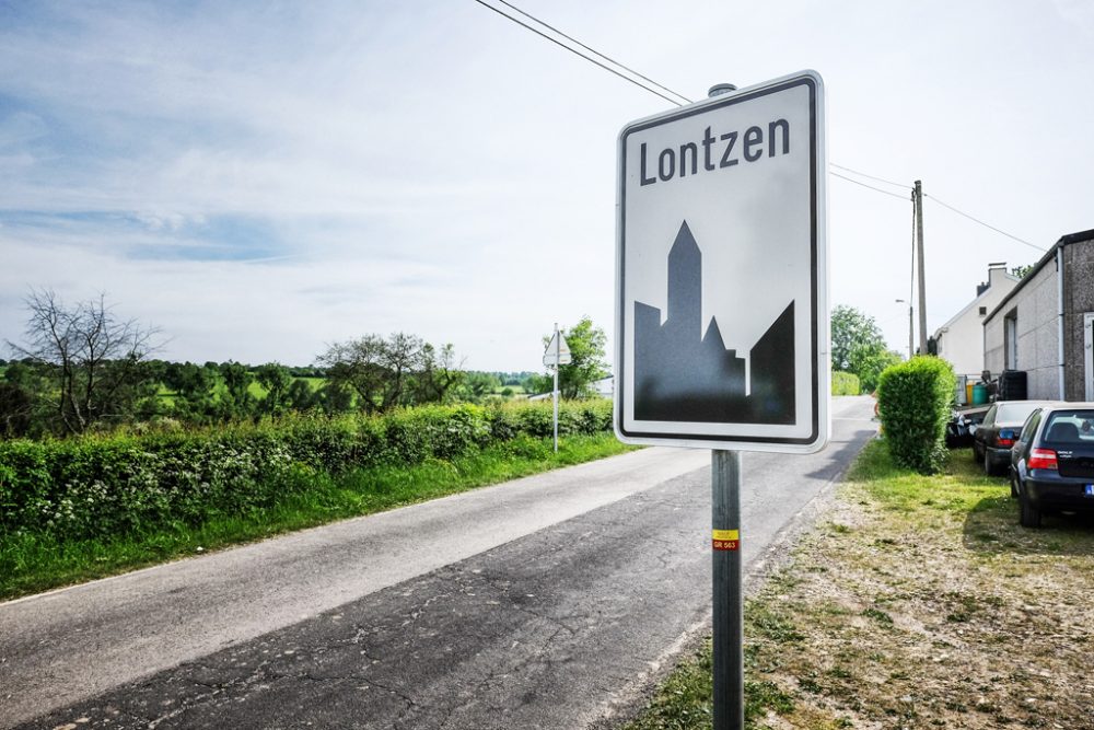 Ortschild von Lontzen (Illustrationsbild: Bruno Fahy/Belga)
