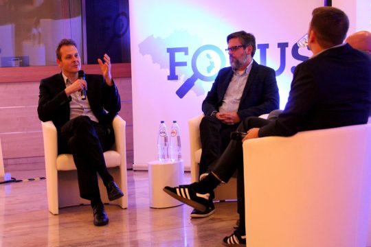 Fokus: Verschwörung (Bild: Olivier Krickel/BRF)