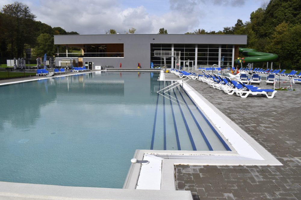 Das Außenbecken des Wetzlarbads in Eupen ist am 3. Oktober zum ersten Mal offen (Bild: Stephan Pesch/BRF)