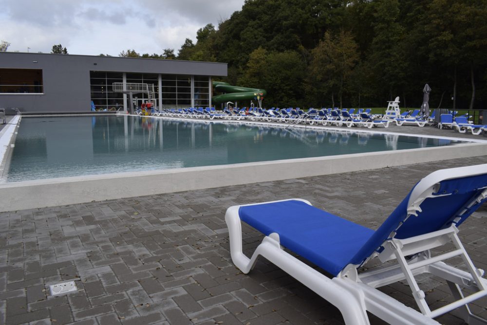 Das Außenbecken des Wetzlarbads in Eupen ist am 3. Oktober zum ersten Mal offen (Bild: Stephan Pesch/BRF)