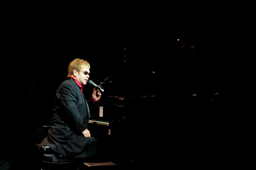 Elton John (Archivbild: Tracey Nearmy/EPA)