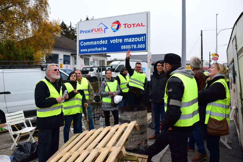 "Gilets jaunes"