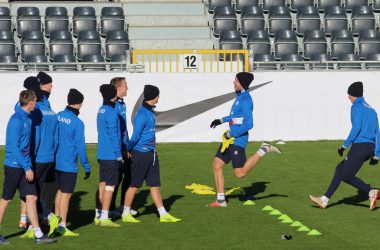 Fußball-Länderspiel Katar gegen Island in Eupen: Trainingnseinheit der Isländer