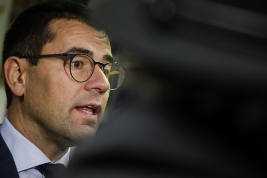 Der neue Verteidigungsminister Sander Loones (Bild: Thierry Roge/Belga)