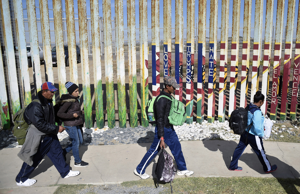 Viele Mittelamerikaner nähern sich der US-Grenze