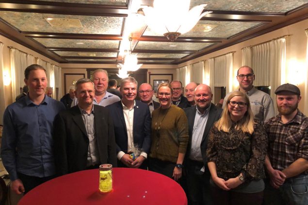 "Impulse für die Landwirtschaft": Gruppenbild der Redner (Bild: Büro Baltus-Möres)