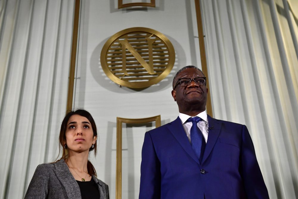 Nadia Murad und Denis Mukwege am 9.12. in Oslo (Bild: Tobias Schwarz/AFP)