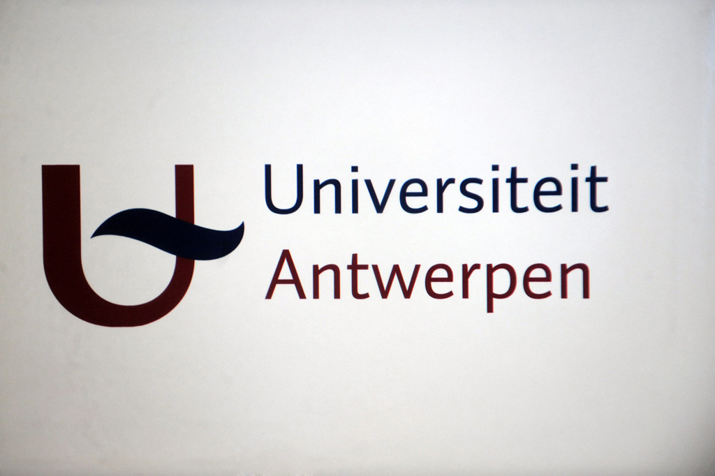 Logo der Universität Antqerpen (Bild: Herwig Vergult/Belga)