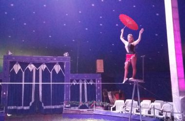 Zirkus Amany macht Weihnachtszirkus in Eupen (Bild: Chantal Delhez/BRF)