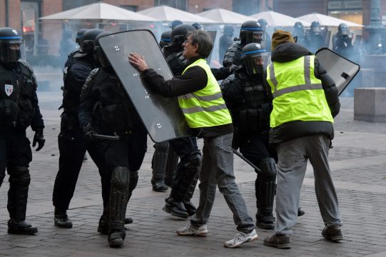 Gelbwesten in Paris (Bild: Pascal Pavani/AFP)