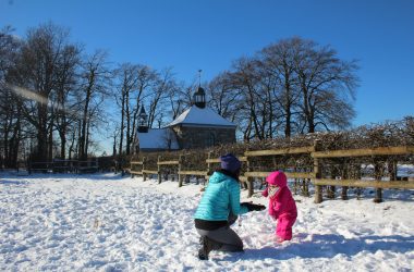 Schnee und Sonnenschein im Hohen Venn (Bild: Michaela Brück/BRF)