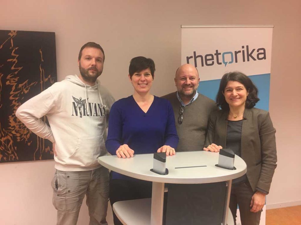 Die Jury der Rhetorika: Björn Marx (CKK), Simonne Doepgen (BRF), André Goebbels (GE) und Dominique Chavet (Sprachenakademie) (Bild: Jugend&Gesundheit)