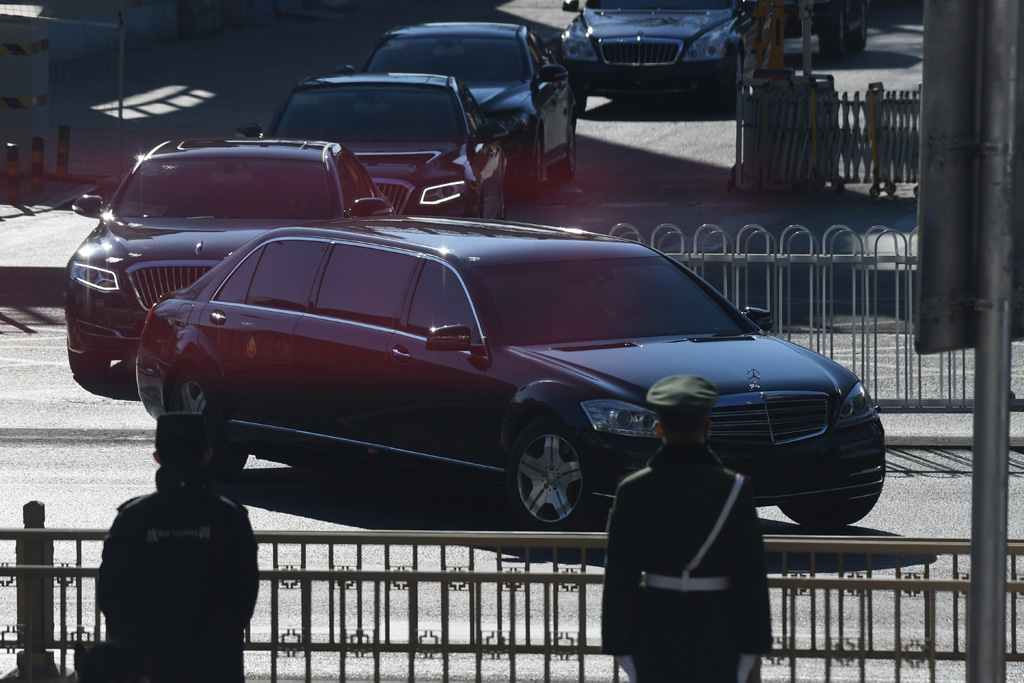 Nordkoreas Machthaber Kim ist überraschend zu einem Besuch in China eingetroffen