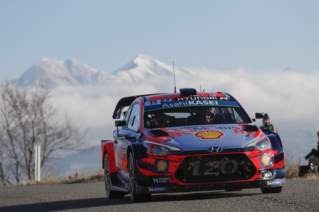 Thierry Neuville/Nicolas Gilsoul im Hyundai i20 WRC bei der Rallye Monte-Carlo