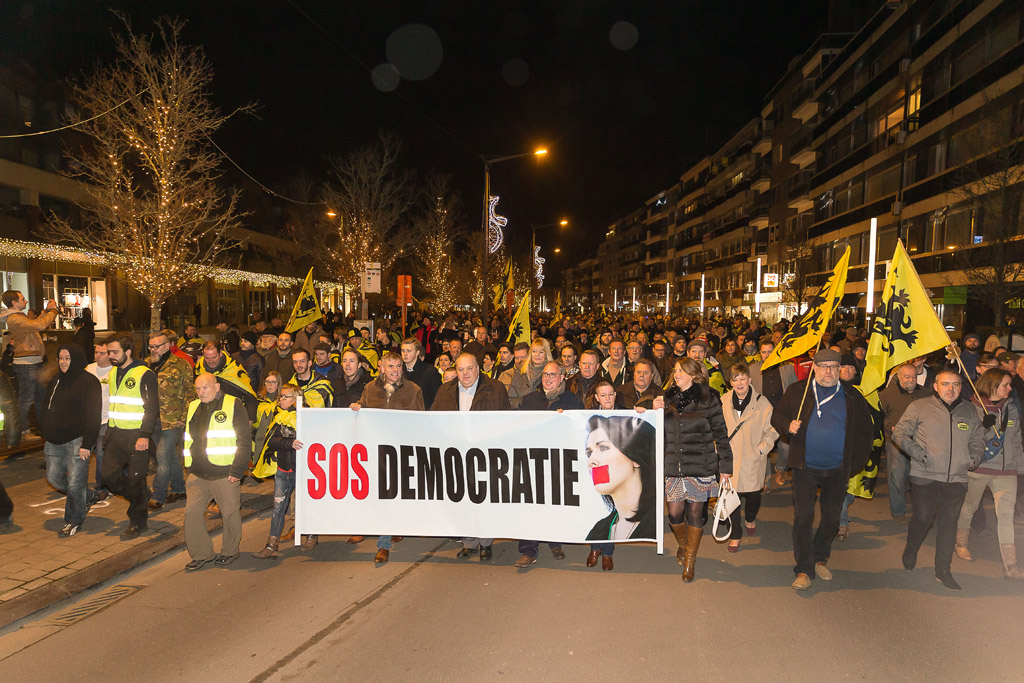 Extremrechter Protestmarsch in Ninove (Bild: James Arthur Gekiere, Belga)