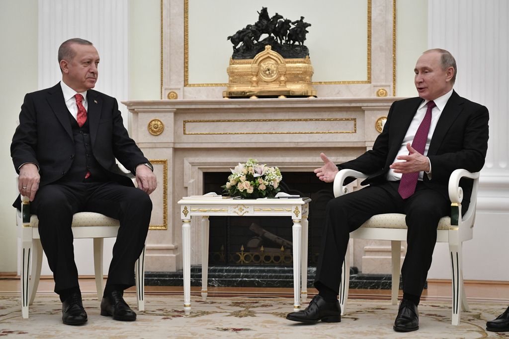 Erdogan und Putin am 23. Januar in Moskau (Bild: Alexander Nemenov/Pool/AFP)