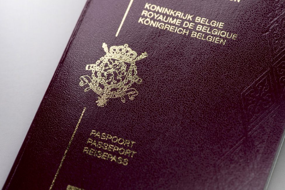 Belgischer Reisepass (Bild: Jonas Hamers/Belga)