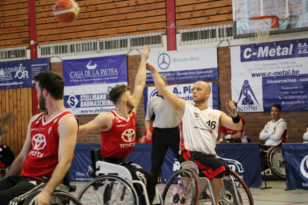 Rollstuhlbasketball: Roller Bulls vs. Köln in St. Vith (Bild: Christophe Ramjoie/BRF)