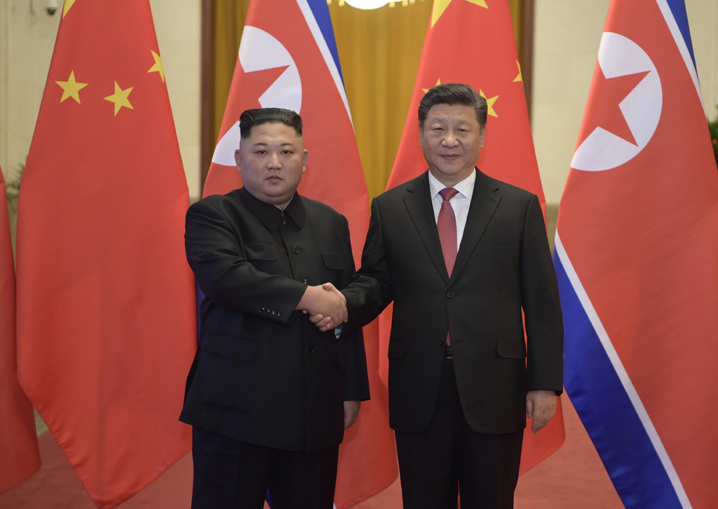 Der nordkoreanische Machthaber Kim und der chinesische Staats- und Parteichef Xi bei ihrem Treffen in Peking (9.1.2019)