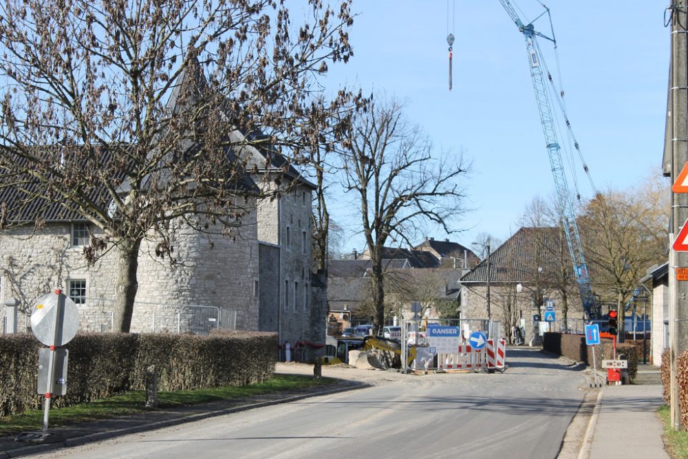 Baustelle an der Raerener Burg (Bild: Melanie Ganser/BRF)