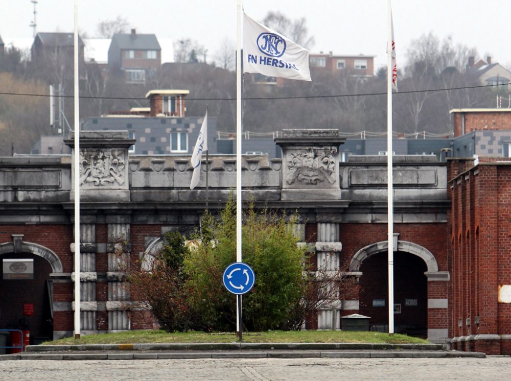 Waffenhersteller FN in Herstal (Bild: Michel Krakowski/Belga)