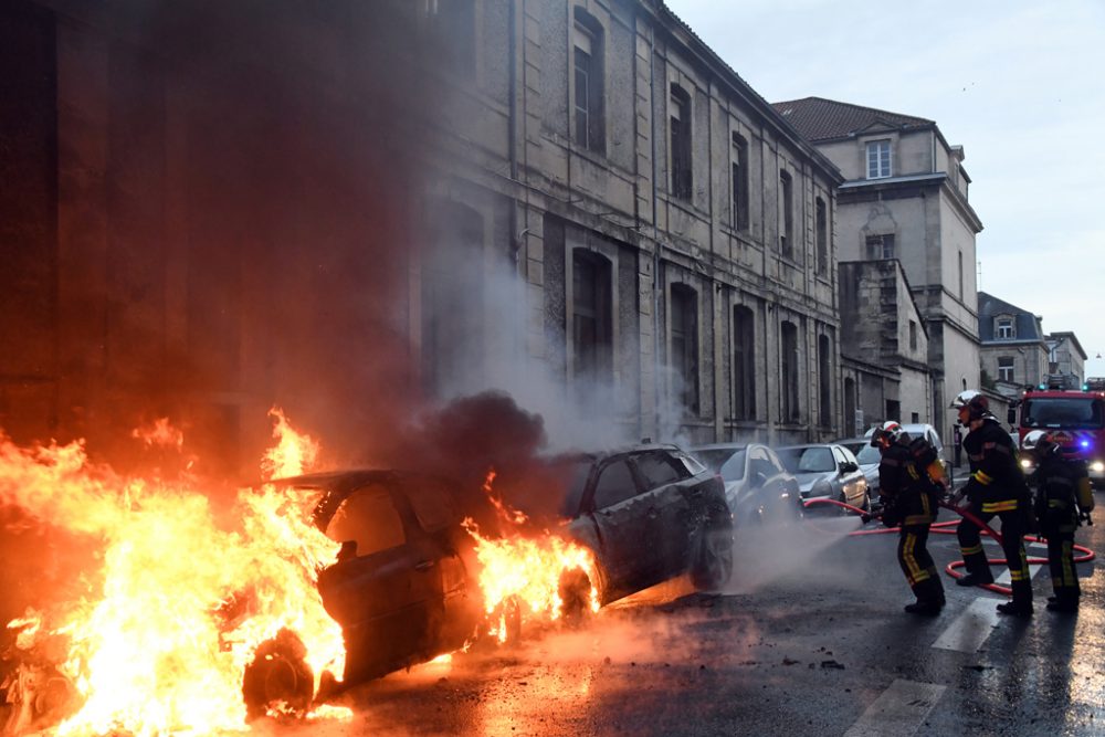 Ausschreitungen bei Gelbwesten-Protest in Paris (Bild: Mehdi Fedouach/AFP)