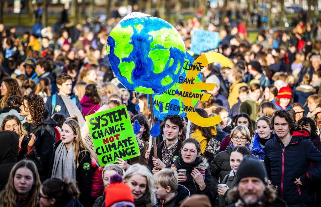 Klima-Demo von Schülern in den Niederlanden