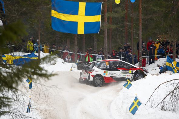 Jari-Matti Latvala bestreitet dieses Wochenende seine 197 WM-Rallye und bricht damit den Rekord - allerdings hatte er sich den Tag sicher anders vorgestellt (Bild: Toyota Gazoo Racing)