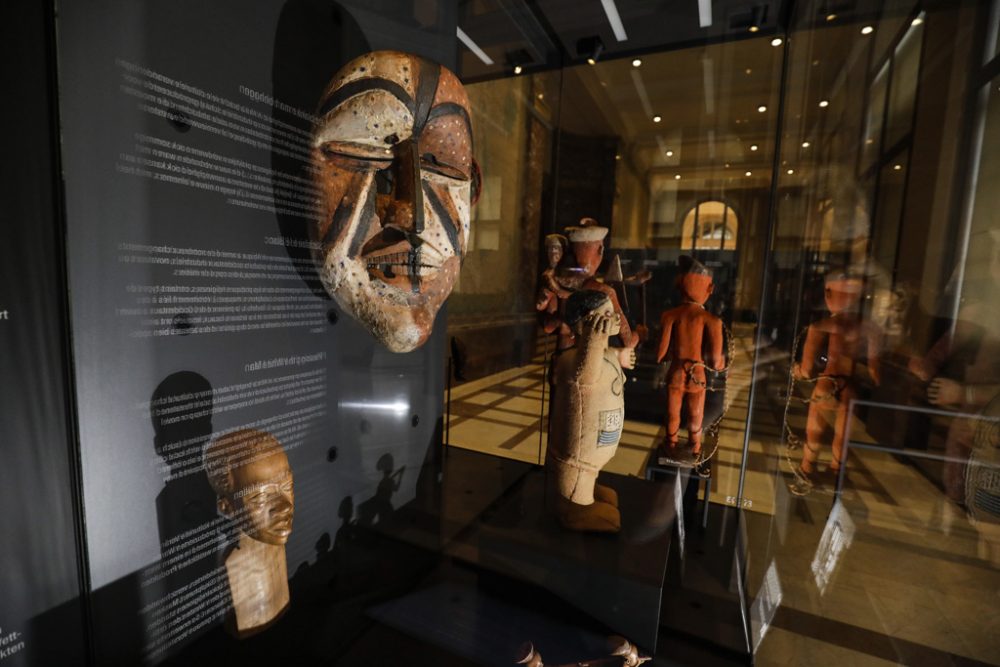 Masken im Afrikamuseum in Tervuren