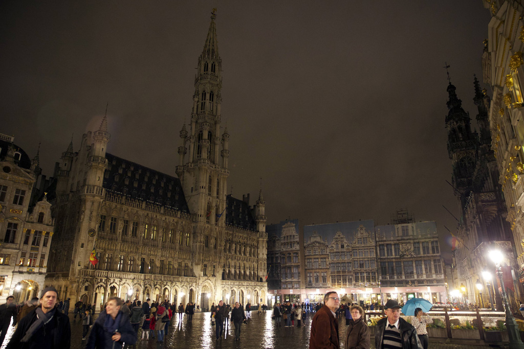 Earth Hour in Brüssel (Archivbild: Nicolas Maeterlinck/Belga)