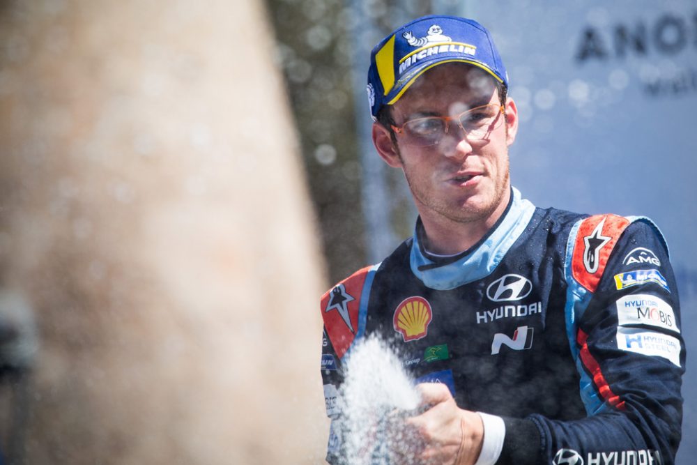 Thierry Neuville und Nicolas Gilsoul gewinnen die Rallye Korsika (Bild: Helena El Mokni/Hyundai Motorsport)