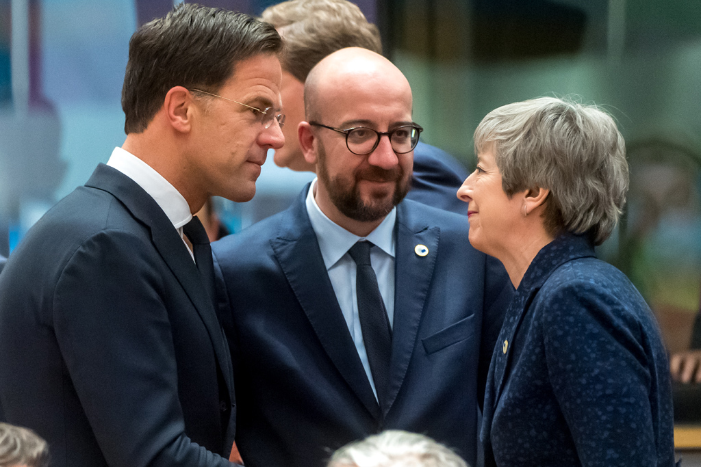 Der niederländische Premier Mark Rutte, Premierminister Charles Michel und die britische Premierministerin Theresa May beim EU-Gipfel in Brüssel (Bild: Danny Gys/Pool/Belga)