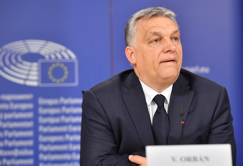 Viktor Orban im EU-Parlament in Brüssel (Bild: Emmanuel Dunand/AFP)