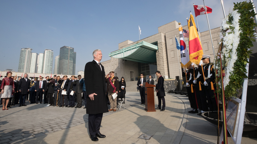 Besuch in Südkorea: Königspaar gedenkt im Korea-Krieg gefallenen belgischen Soldaten