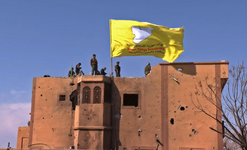 Truppen unter kurdischer Führung haben Ort Baghus eingenommen