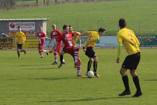 Derby der 2. Provinzklasse C: Walhorn vs. Recht (Bild: Christoph Heeren/BRF)