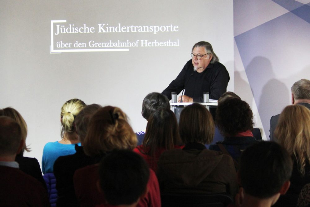 Jüdische Kindertransporte 1938/1939: Vernissage der Ausstellung im BRF-Funkhaus mit einer Einführung von Dr. Herbert Ruland (Bild: BRF)