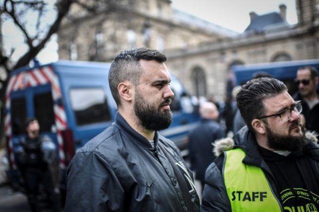 Eric Drouet (links), einer der Initiatoren der Gelbwestenbewegung (Bild: Stephane Sakutin/AFP)