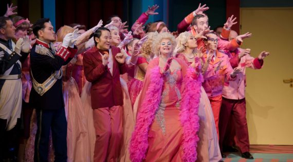 Die Großherzogin von Gerolstein, Operette von Jaques Offenbach am Stadttheater Aachen