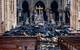 Blick ins Innere von Notre-Dame nach dem verheerenden Brand (Bild: Christophe Petit Tesson/Pool/AFP)